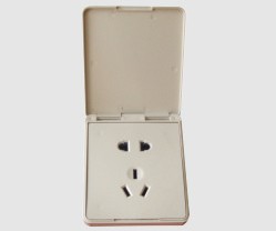 YL 011J 防水、防塵五孔插座-實驗室配件